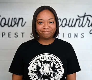 town-country-jasmine-commericial-customer-advisor