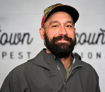 town-country-mike-wildlife-control-technician